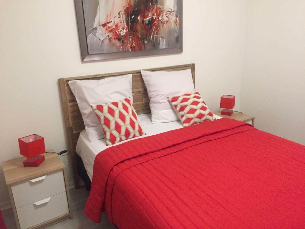 Red-Line Apartment Serris Ngoại thất bức ảnh
