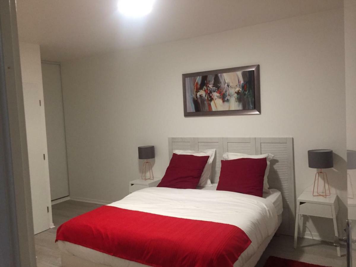 Red-Line Apartment Serris Ngoại thất bức ảnh