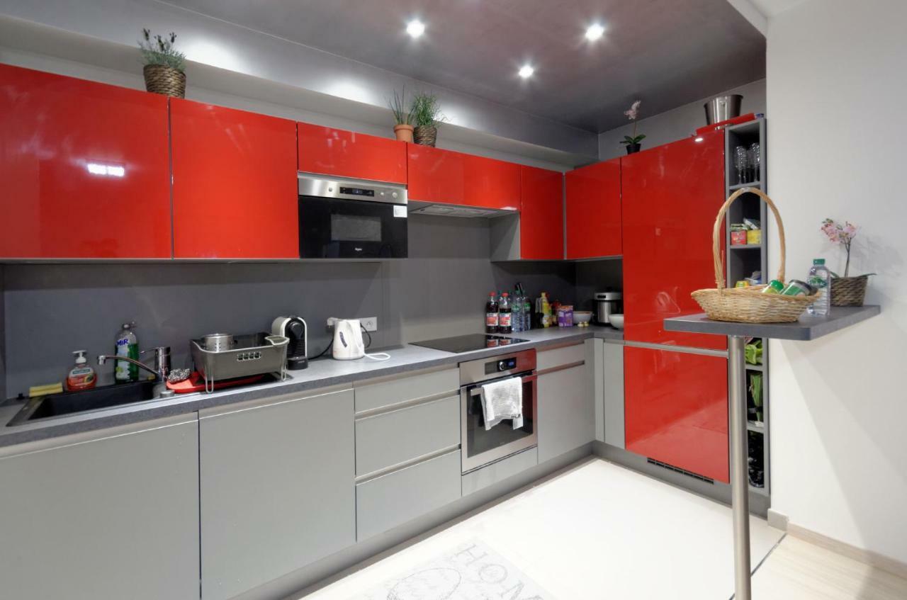 Red-Line Apartment Serris Ngoại thất bức ảnh